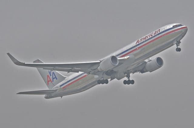 N345AN - Boeing