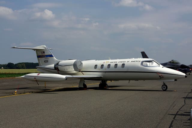  - Business jet