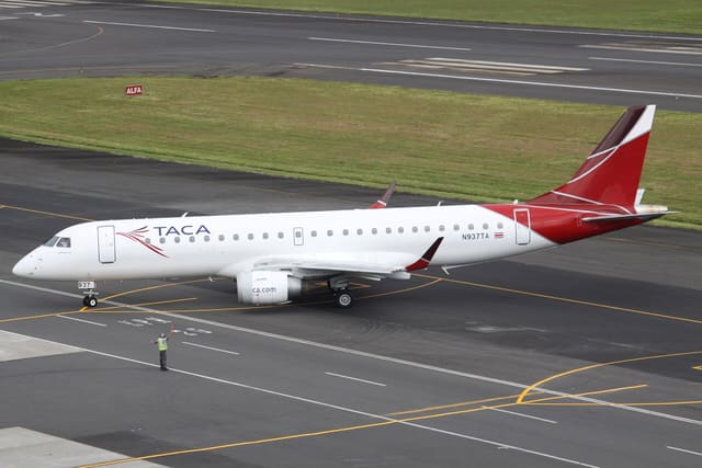 N937TA - Embraer
