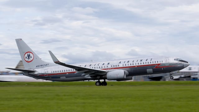 N951AA - Boeing