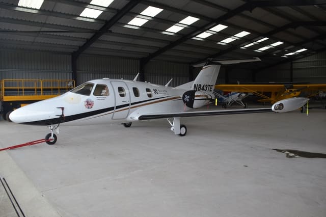 N843TE - Business jet