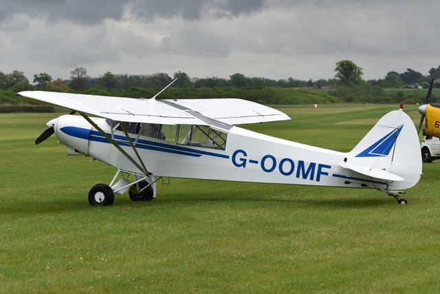 G-OOMF - Single-engine aircraft