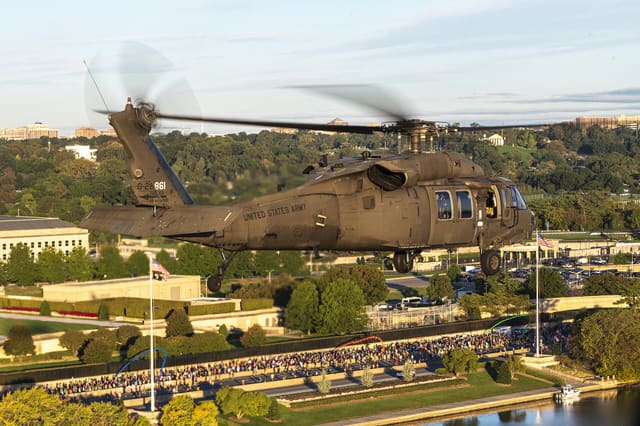  - Helicopter