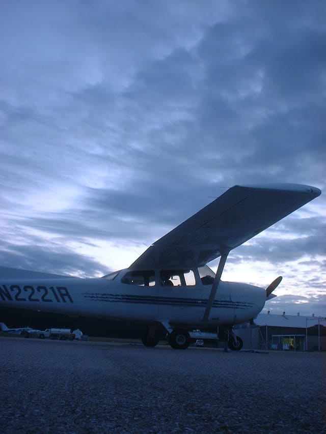 N2221R - Cessna