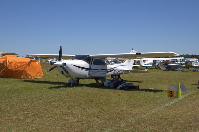 N72658 - Single-engine aircraft