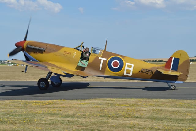 G-LFVC - Aircraft