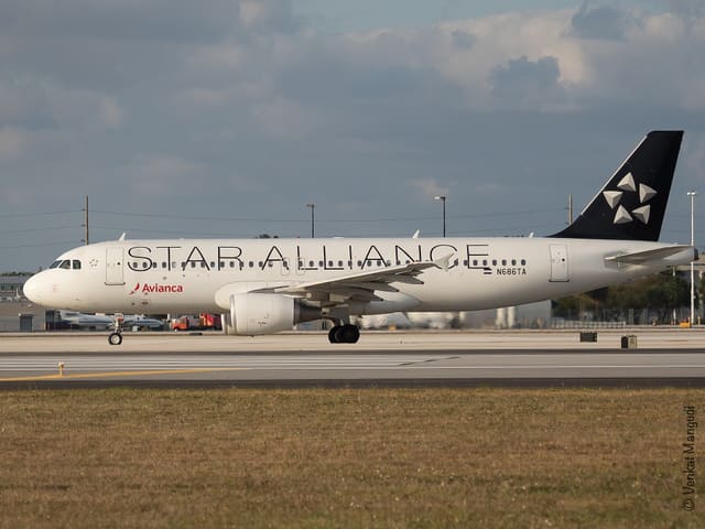 N686TA - Airbus