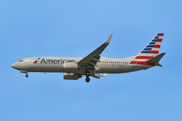 N921AN - Twin-engine aircraft