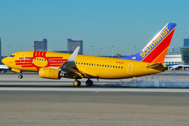 N781WN - Boeing