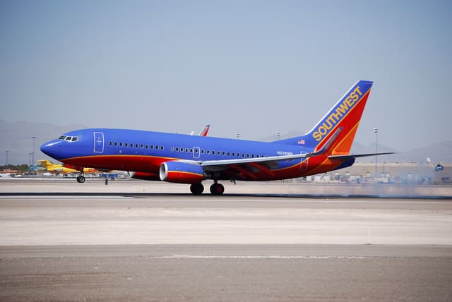 N228WN - Boeing