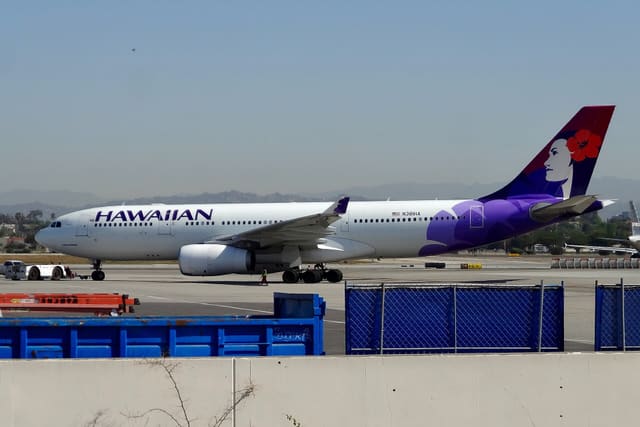 N381HA - Airbus