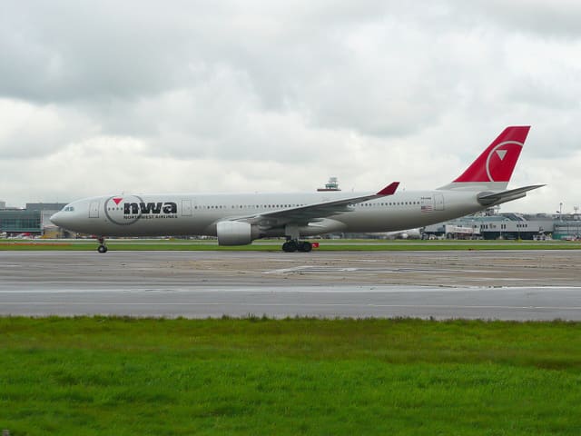 N814NW - Airbus