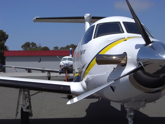 N657EZ - Pilatus