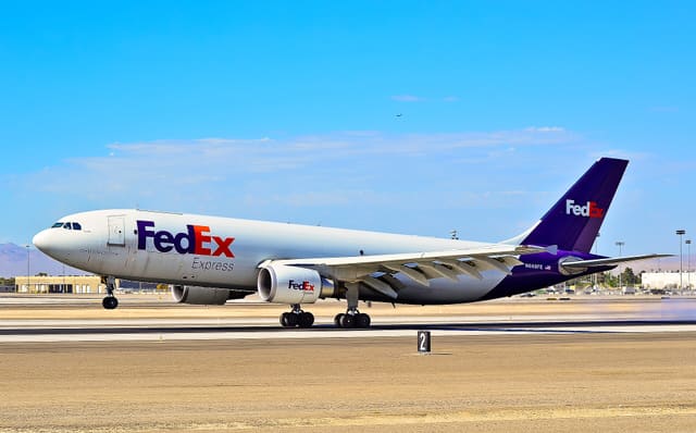 N688FE - Airbus