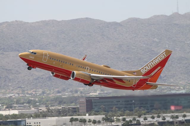 N714CB - Boeing