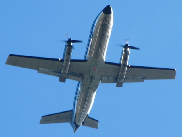 N258AS - Twin-engine aircraft