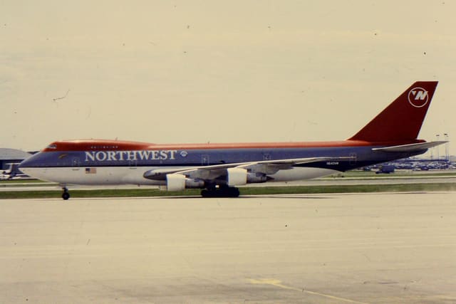 N642NW - Boeing