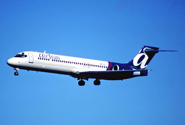 N957AT - Aircraft