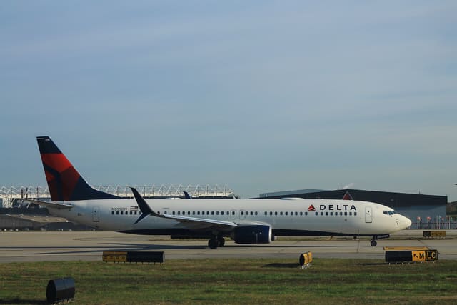 N855DN - Aircraft