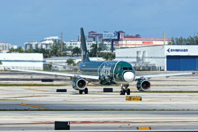 N746JB - Airbus