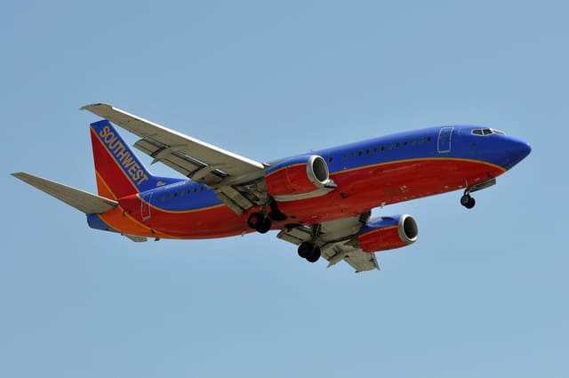 N345SA - Boeing
