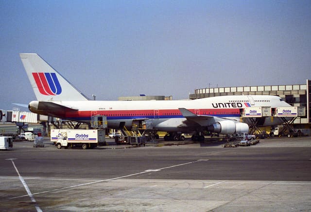 N186UA - Boeing