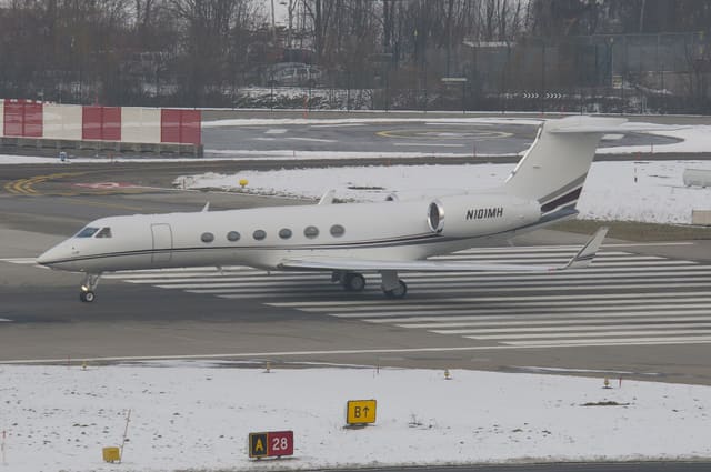 N101MH - Business jet