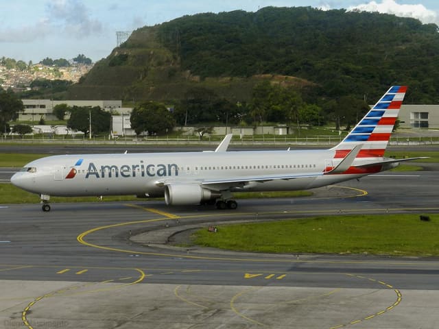 N342AN - Boeing