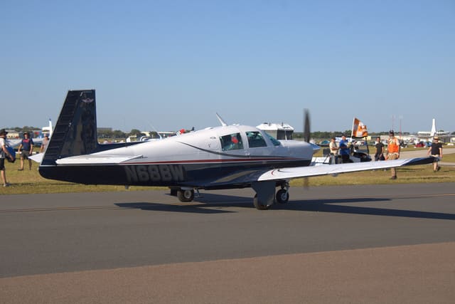 N68BW - Mooney