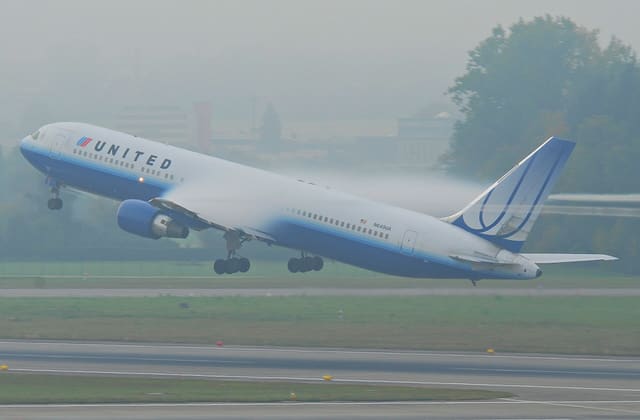 N649UA - Boeing