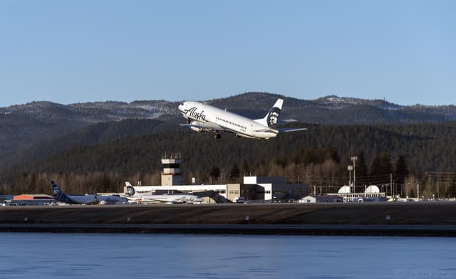N768AS - Boeing