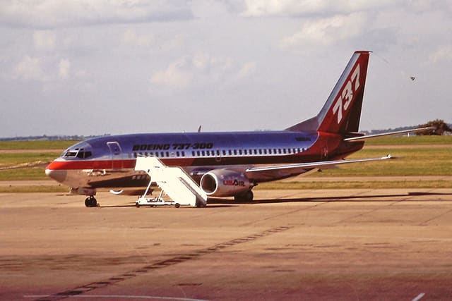 N352AU - Boeing