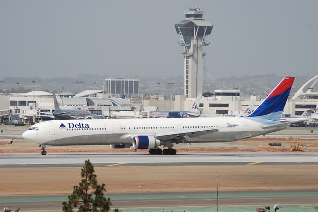 N836MH - Boeing