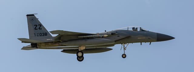  - Twin-engine aircraft