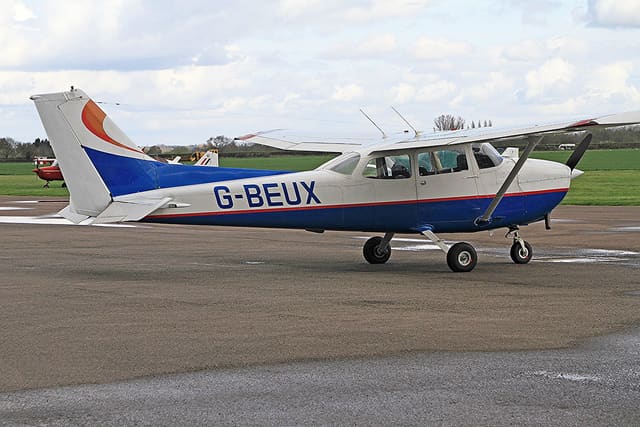 G-BEUX - Cessna
