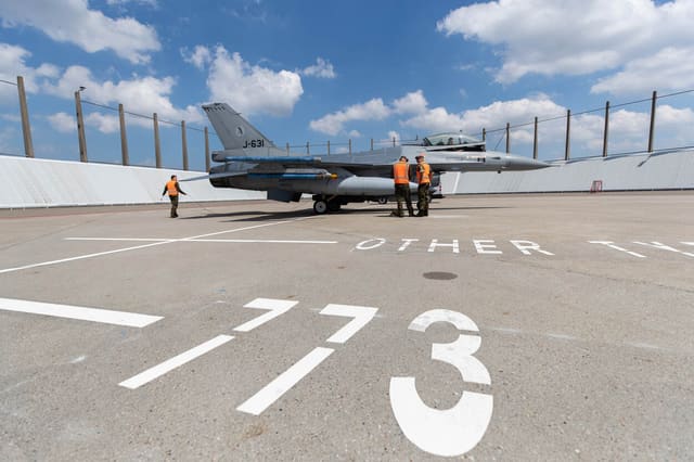  - Aircraft