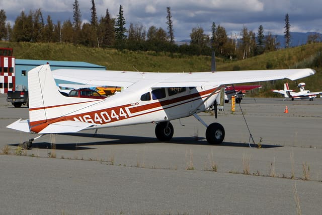 N64044 - Single-engine aircraft