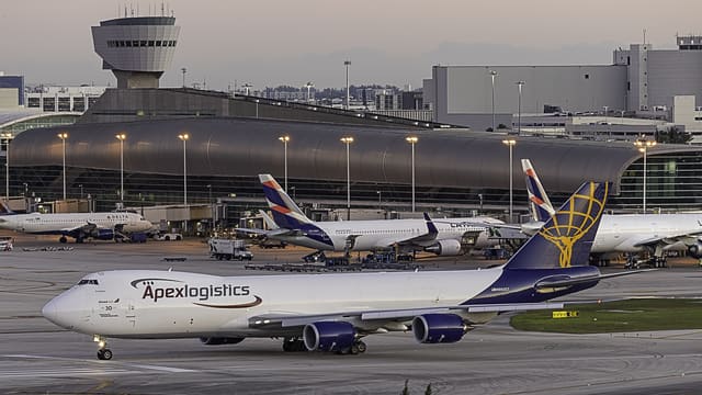 N863GT - Boeing
