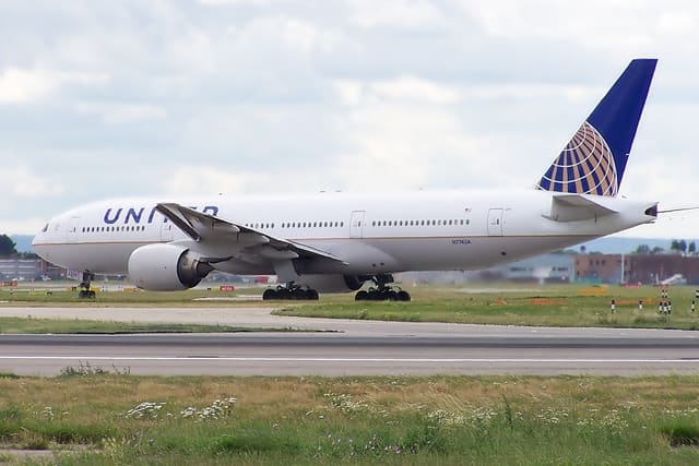 N774UA - Boeing