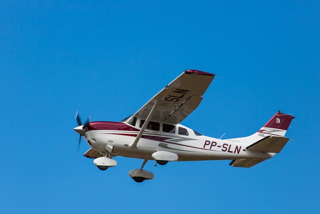 PP-SLN - Cessna