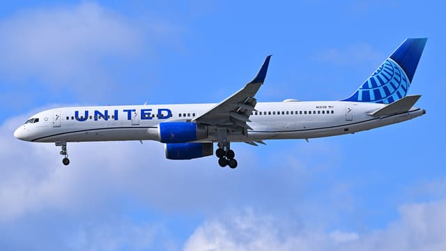 N13138 - Boeing