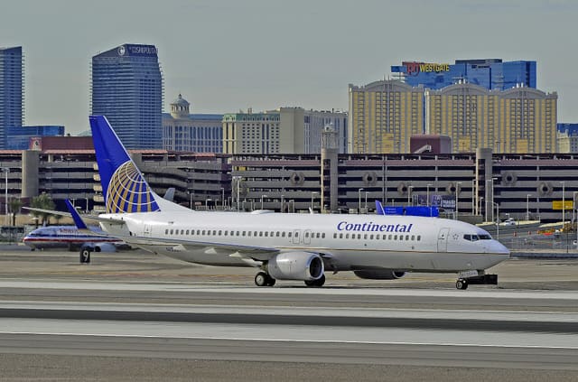 N12221 - Boeing