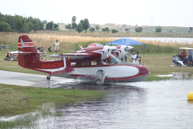 N144GW - Twin-engine aircraft