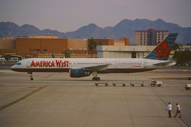 N906AW - Aircraft
