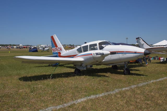N105CH - Piper