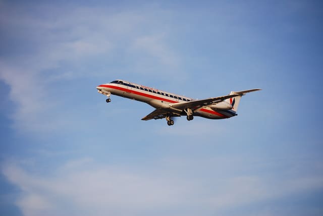 N833AE - Aircraft