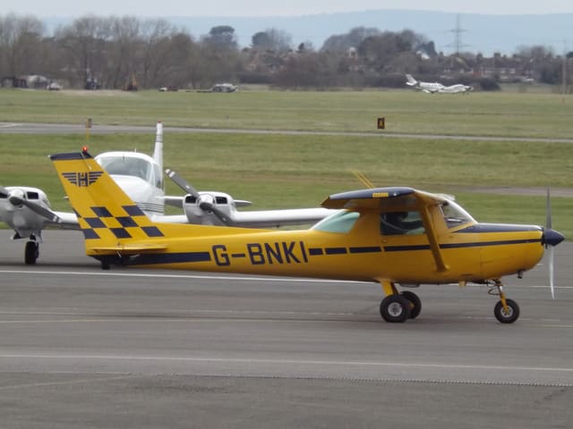 G-BNKI - Cessna