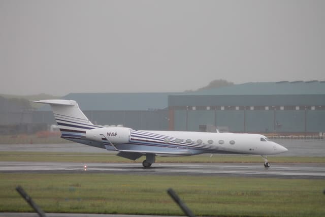 N1SF - Business jet