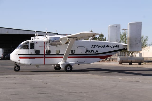 N26LH - Aircraft