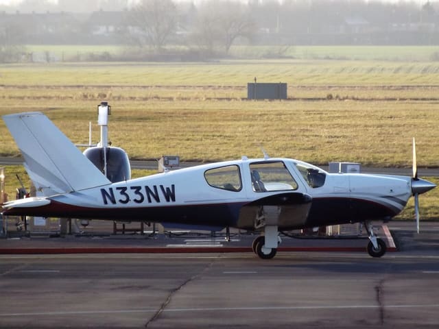 N33NW - Single-engine aircraft
